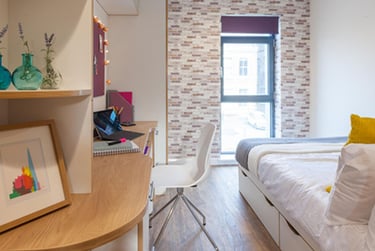 En Suite Classic at Roman House, Hanover Square, City Centre, Newcastle, NE13NP - Image 8